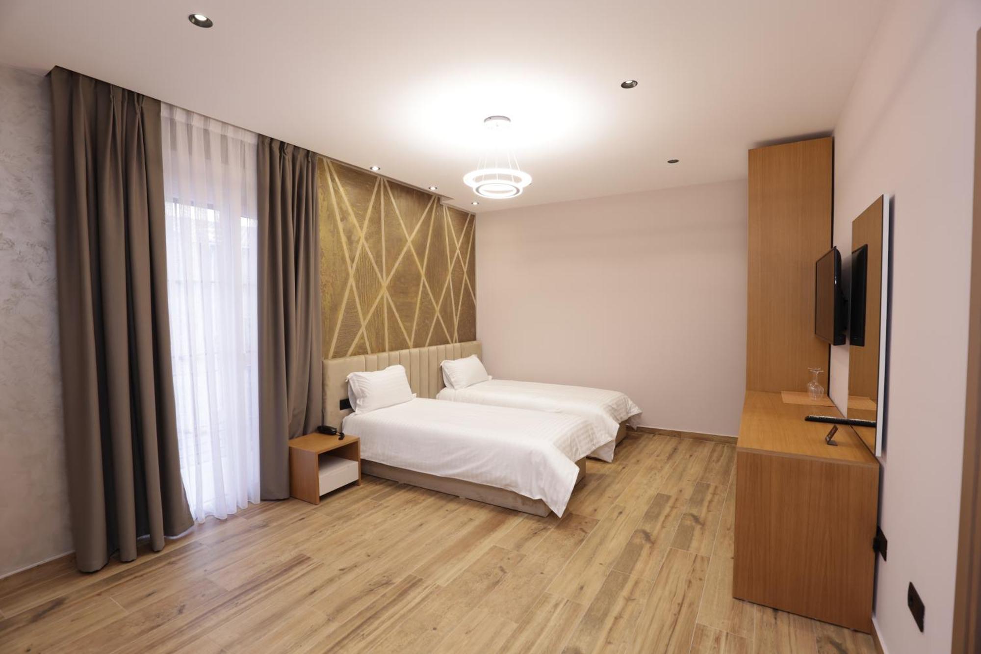 Residence Inn Hotel Tirana Bagian luar foto